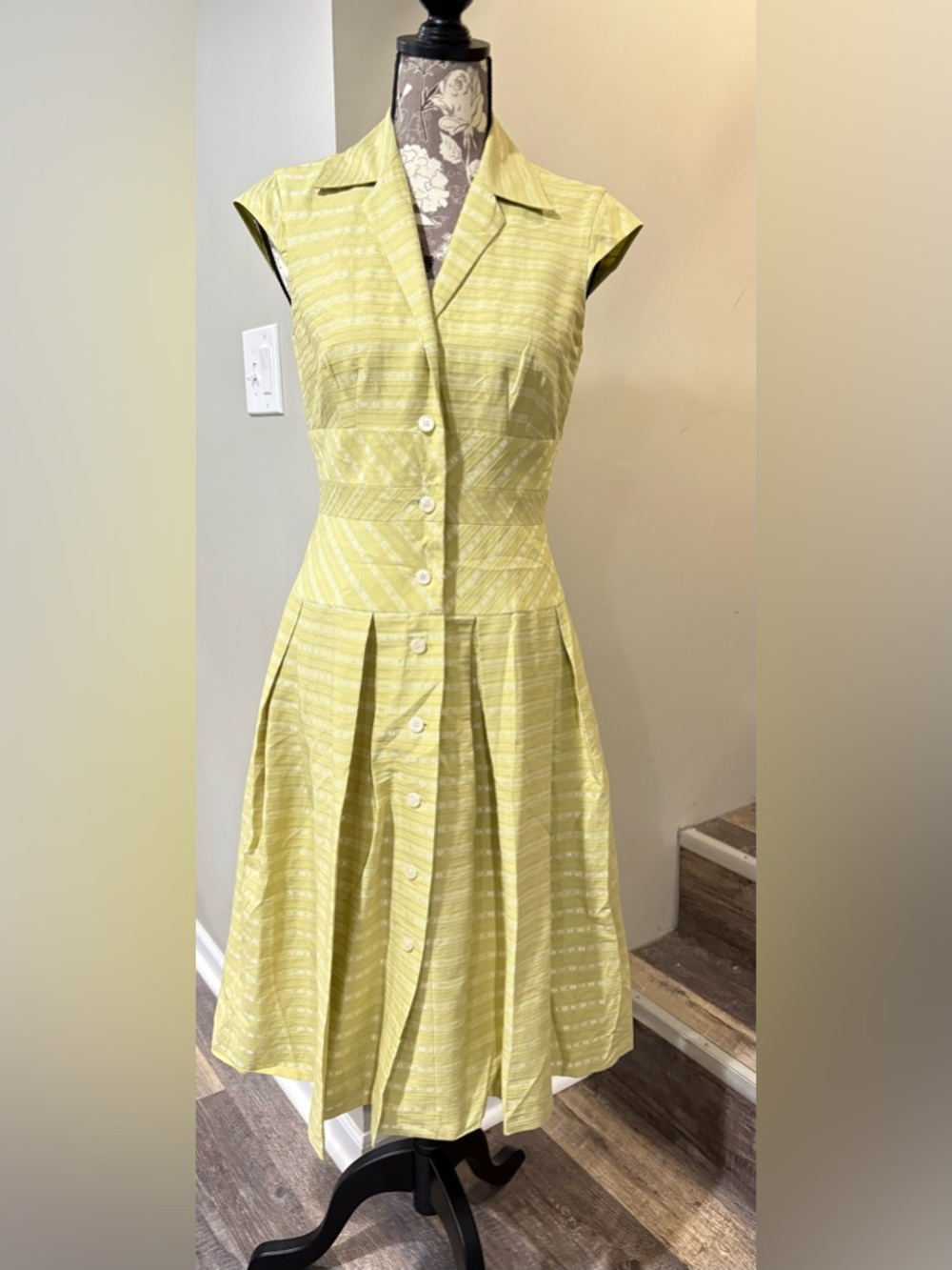 Liz Claiborne Cap Sleeve Light Green Button-Front Sundress